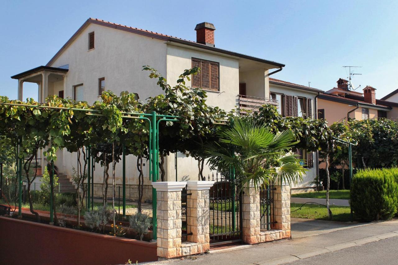 With A Parking Space - 7109 Umag